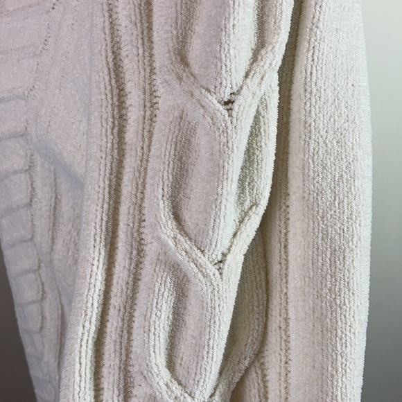 J.Jill Ivory Chenille Cable Knit Sweater Top Large - Picture 5 of 9